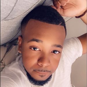 Meet your Posher, Dedrick